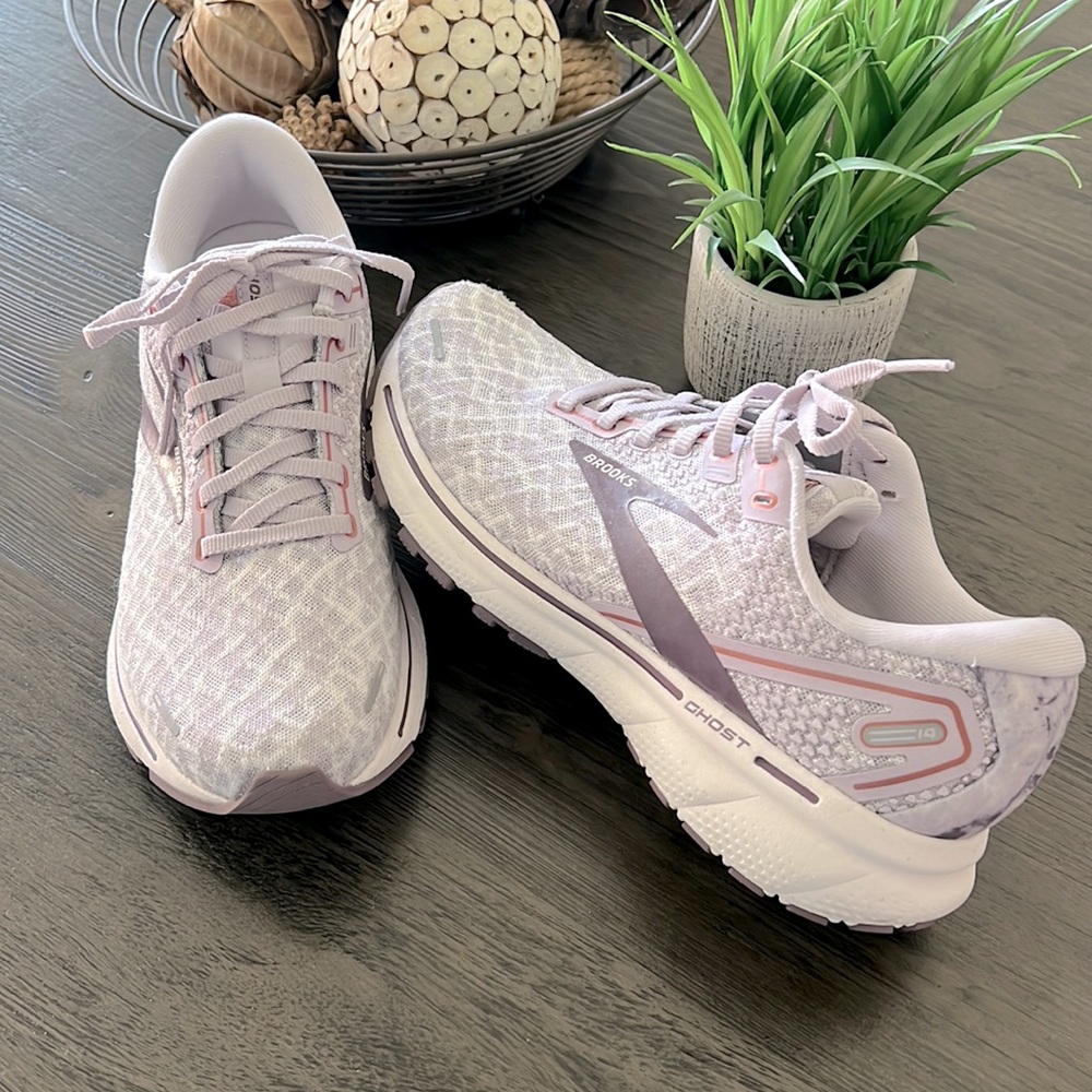 Brooks Ghost 14